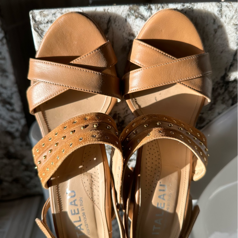 Italeau Heels